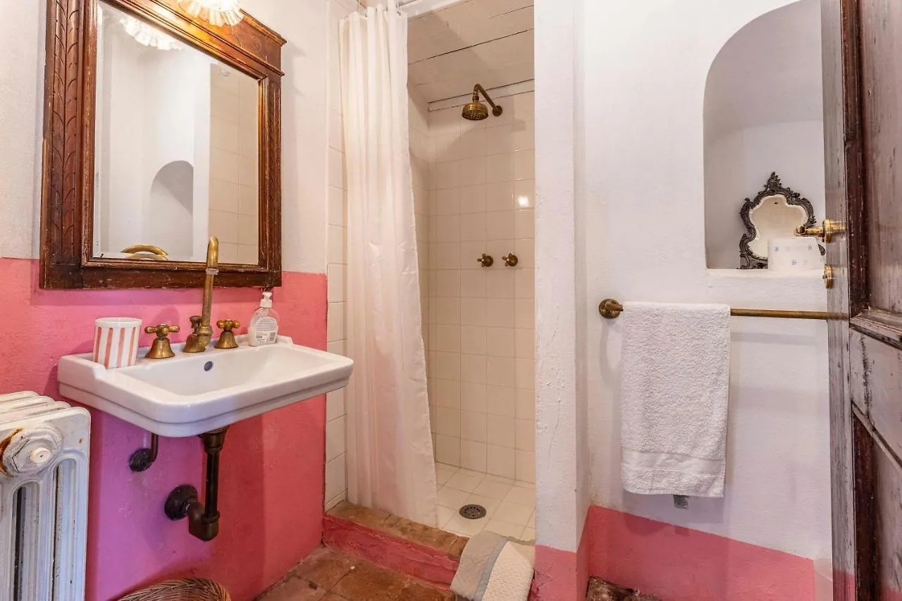 La Casa Dei Limoni, Camaiore, Toscana, Indipendent House With Private Outdoor Garden 0*, Camaiore Italy